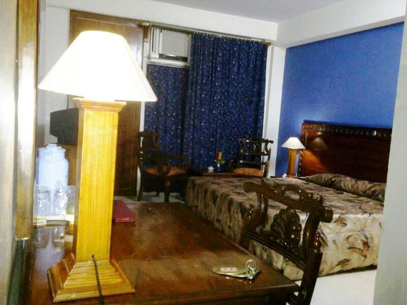Aravali Clarks Inn Алвар Стая снимка